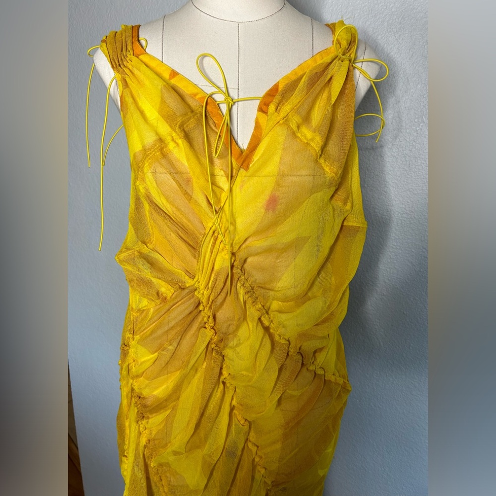 Avant-garde Geometric gauze sleeveless maxi dress - Picture 3 of 8